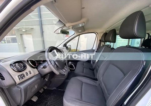 Renault Trafic cena 77900 przebieg: 165700, rok produkcji 2018 z Swarzędz małe 352